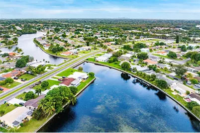 7011 NW 58th Court, Tamarac, FL 33321 - Photo 38