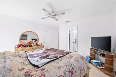 7011 NW 58th Court, Tamarac, FL 33321 - Photo 18