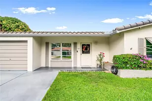 7011 NW 58th Ct, Tamarac, FL 33321 - Photo 4