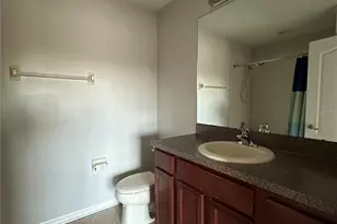 6950 Towering Spruce Dr, Riverview, FL 33578 - Photo 16