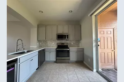 6950 Towering Spruce Drive, Riverview, FL 33578 - Photo 6