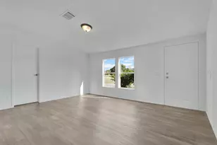 1425 NW 83rd Pl, Ocala, FL 34475 - Photo 4