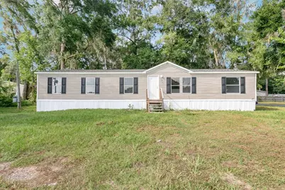 1425 NW 83rd Place, Ocala, FL 34475 - Photo 1