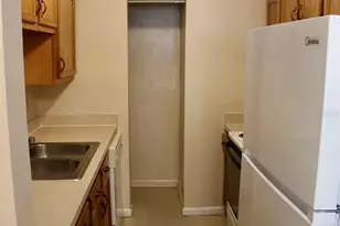 7011 SW 17th Pl, Gainesville, FL 32607 - Photo 4