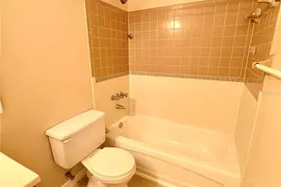 7011 SW 17th Pl, Gainesville, FL 32607 - Photo 16