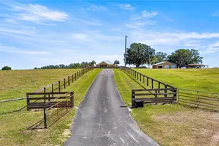 20551 SE 80th St, Morriston, FL 32668 - Photo 16