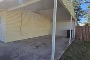 14724 SW 38th Terrace Rd, Ocala, FL 34473 - Photo 2