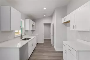 1802 SW Hilliard Ave, Dunnellon, FL 34431 - Photo 14