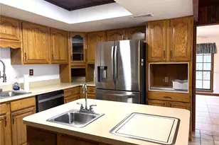 2272 SW Grandview Ave, Dunnellon, FL 34431 - Photo 16