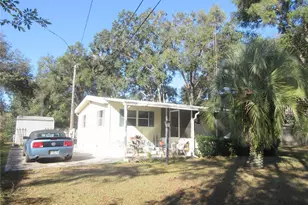 5888 SE 164 Ave, Ocklawaha, FL 32179 - Photo 2
