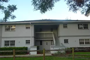 584 Fairways Ln, Ocala, FL 34472 - Photo 1