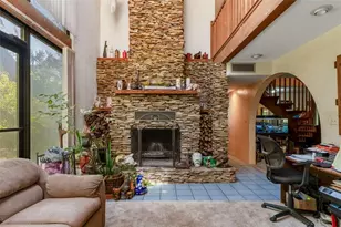 27910 Debbie Rd, Okahumpka, FL 34762 - Photo 22