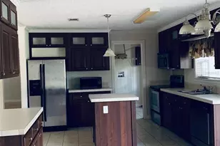 27910 Debbie Rd, Okahumpka, FL 34762 - Photo 96