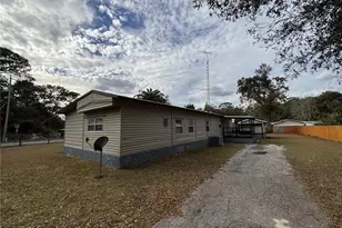 6781 SE 173rd Ct, Ocklawaha, FL 32179 - Photo 6