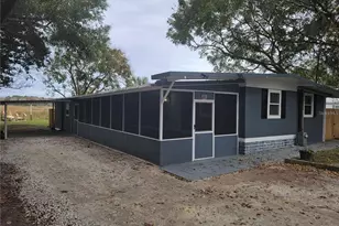 10895 SE Timucuan Rd, Summerfield, FL 34491 - Photo 2