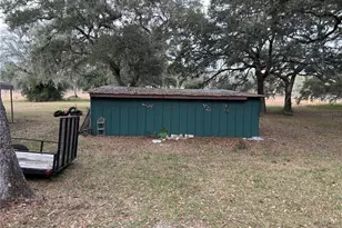 18251 SE 18th Ln, Williston, FL 32696 - Photo 2