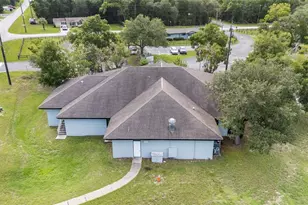 24144 NW Water Oak Ave, Dunnellon, FL 34431 - Photo 26