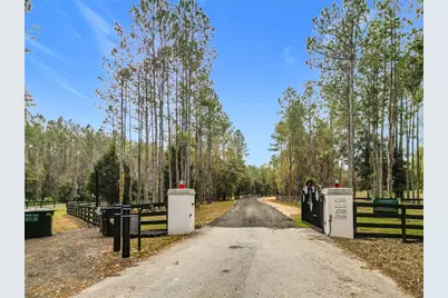 17610 NW 110th Court, Reddick, FL 32686 - Photo 4