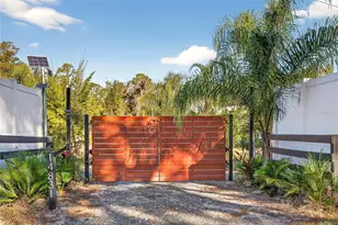 14831 SE 135th St, Eastlake Weir, FL 32133 - Photo 2