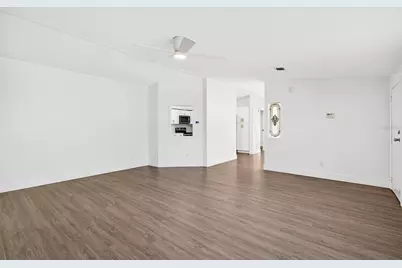 14831 SE 135th Street, Eastlake Weir, FL 32133 - Photo 4