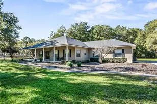 880 NW 70th Terrace, Ocala, FL 34482 - Photo 1