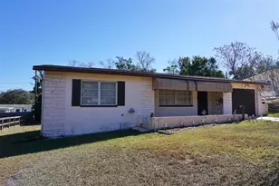 17 N Davis St, Beverly Hills, FL 34465 - Photo 2