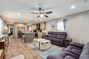 14755 SE 180th St, Weirsdale, FL 32195 - Photo 16