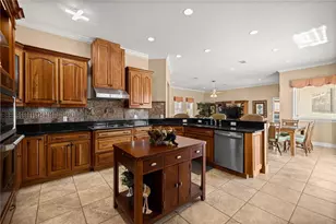 6081 W Pell Pl, Dunnellon, FL 34433 - Photo 10