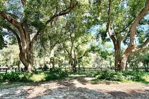 5625 NW 193rd Ln, Orange Lake, FL 32681 - Photo 22