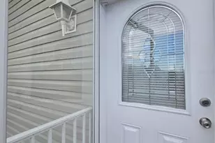 919 50th Ave W, Bradenton, FL 34207 - Photo 8