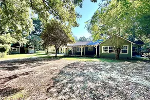 5625 NW 193rd Ln, Orange Lake, FL 32681 - Photo 1