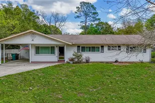 831 NE 41st Ave, Ocala, FL 34470 - Photo 1