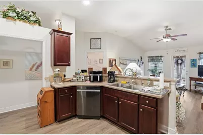1006 NE 33rd Street, Cape Coral, FL 33909 - Photo 10