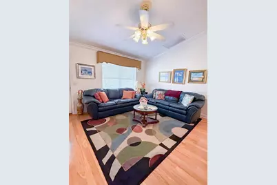 8017 SE 175th Columbia Place, The Villages, FL 32162 - Photo 12