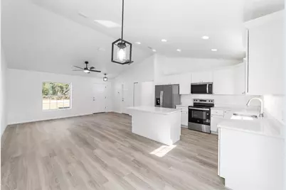 24310 NW Falcon Avenue, Dunnellon, FL 34431 - Photo 24