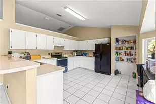 17179 SW 41st Cir, Ocala, FL 34473 - Photo 16