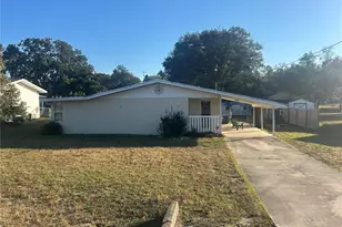 21696 SW Raintree St, Dunnellon, FL 34431 - Photo 1