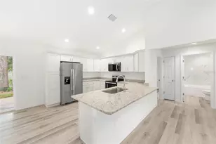 714 NE 130th Ct, Silver Springs, FL 34488 - Photo 18