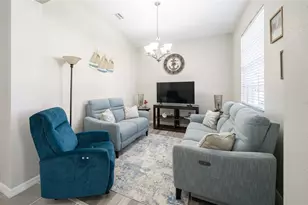 11329 Bridge Pine Dr, Riverview, FL 33569 - Photo 4