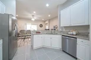 11329 Bridge Pine Dr, Riverview, FL 33569 - Photo 8