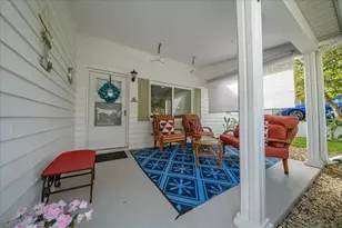 9855 SW 85th Terrace Rd, Ocala, FL 34481 - Photo 2