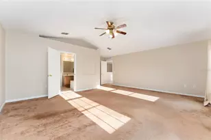 2661 NE 42nd Rd, Ocala, FL 34470 - Photo 36