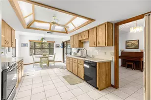 240 W Nova Pl, Citrus Springs, FL 34434 - Photo 14