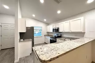 1127 E Bucknell Ave, Inverness, FL 34450 - Photo 4