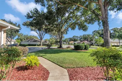 5441 Grove Manor, Lady Lake, FL 32159 - Photo 4