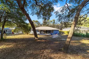 810 W Deacon Pl, Citrus Springs, FL 34434 - Photo 16