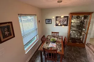 21176 SW Plantation St, Dunnellon, FL 34431 - Photo 4