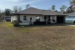 21176 SW Plantation St, Dunnellon, FL 34431 - Photo 2