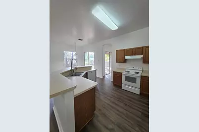 2818 NE 24th Place, Ocala, FL 34470 - Photo 8