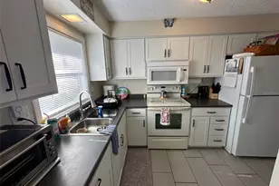 9705 N Cortlandt Dr, Citrus Springs, FL 34434 - Photo 8